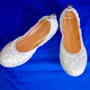 Silver sequinned ballet flats-- size 10W